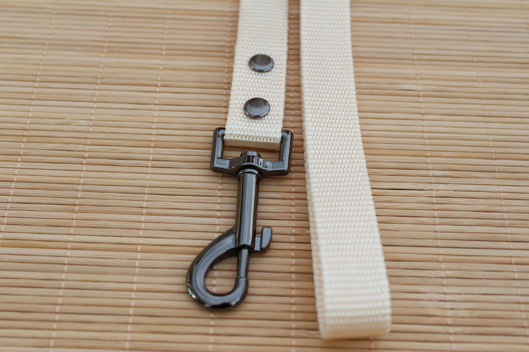 Beige M